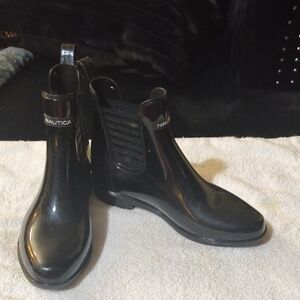 Nautica Shiny Black Boots